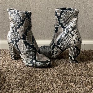 ALDO | WOMEN'S HAOSIEN DRESS BOOTIE | SNAKE